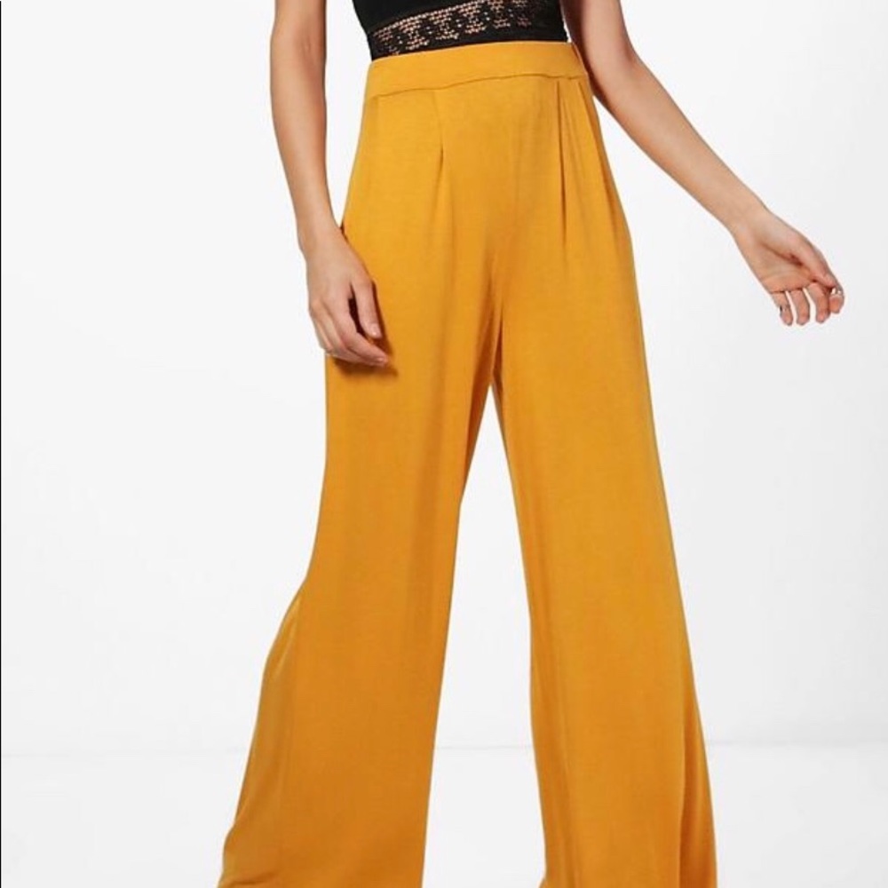 Boohoo mustard wide leg floor sweeping trousers